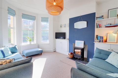 17 Beach Road, Ilfracombe, EX34 9QZ