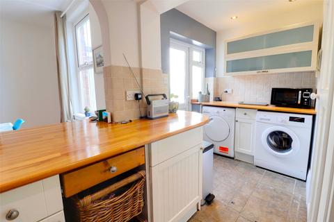 17 Beach Road, Ilfracombe, EX34 9QZ