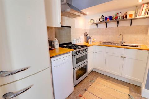 17 Beach Road, Ilfracombe, EX34 9QZ