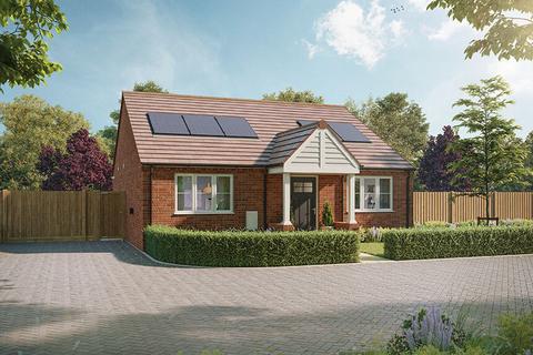 2 bedroom bungalow for sale, Plot 69, The Pearmain at Hopfields, Leadon Way HR8