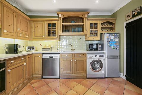 3 Angle Lane, Shepreth, Royston, SG8 6QJ