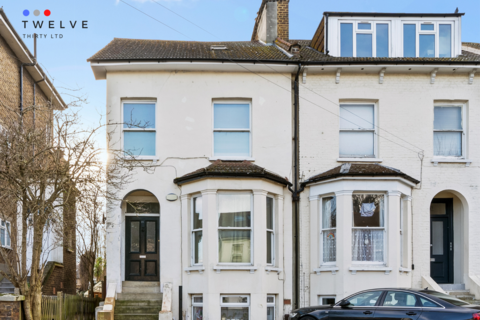 4 bedroom flat for sale, Nicholson Road, Addiscombe, CR0