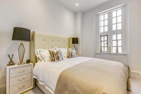 2 bedroom penthouse for sale, The 1840, 1 Diana House, 2 Holt Gardens, London, SW17