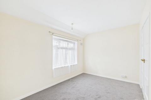 46 Uvedale Crescent, New Addington, Croydon, CR0 0BQ