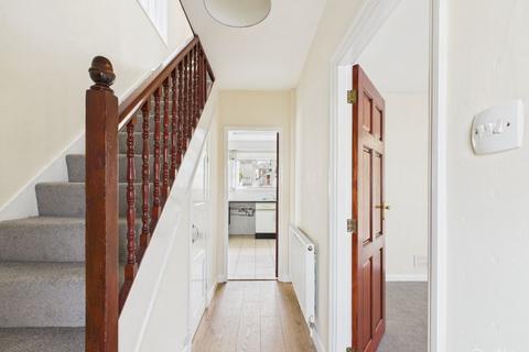46 Uvedale Crescent, New Addington, Croydon, CR0 0BQ