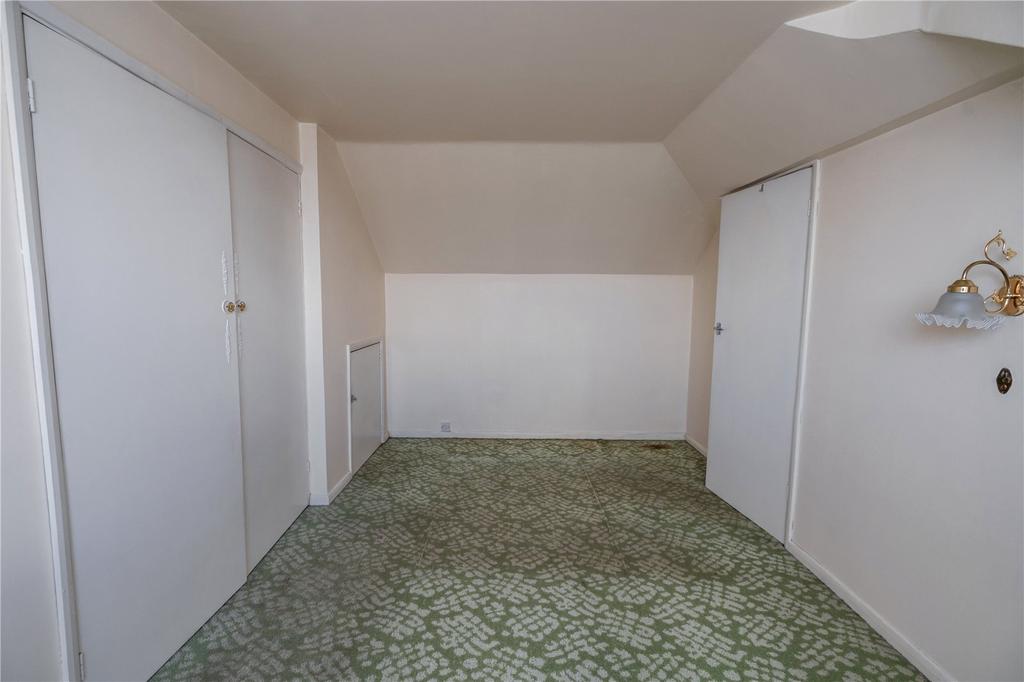 Loft Room (2)