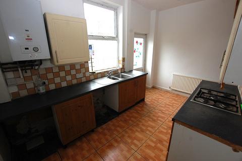 2 bedroom terraced house for sale, Beauchamp Street, Greater Manchester OL6