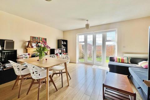 24 Caldecott Chase, Abingdon, OX14 5GZ
