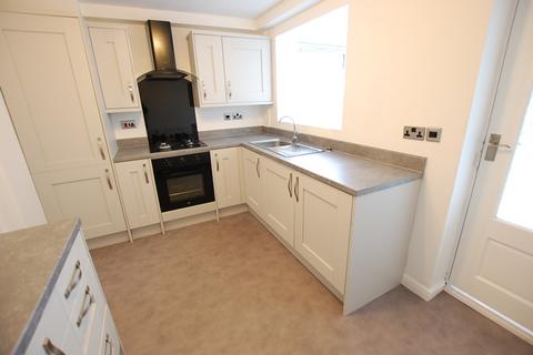 2 bedroom semi-detached house to rent, Butterley Close, Cheshire SK16