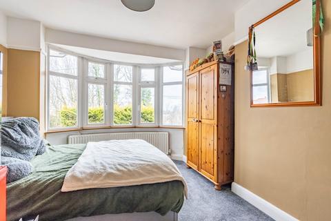 82 Chaul End Road, Caddington, Luton, LU1 4AS