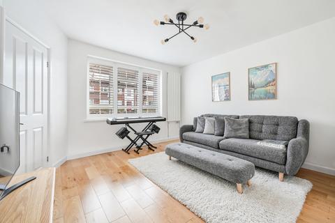 138 Central Road, Morden, SM4 5RL