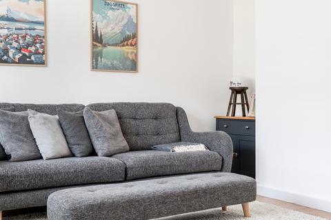 138 Central Road, Morden, SM4 5RL