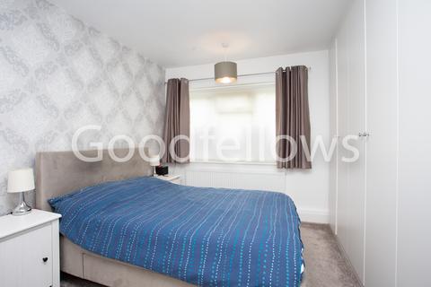 2 bedroom maisonette to rent, Mulgrave Road, Surrey SM2