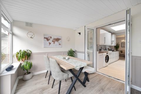34 Aboyne Drive, London, SW20 0AL