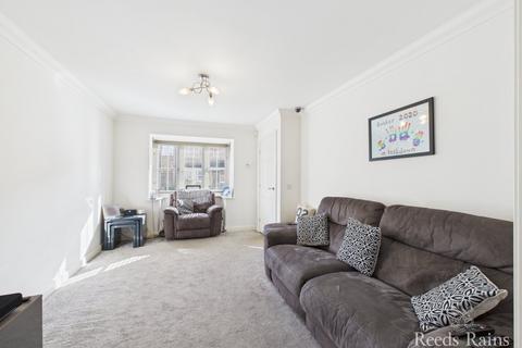9 Farrier Close, Kingswood, Hull, HU7 3DW