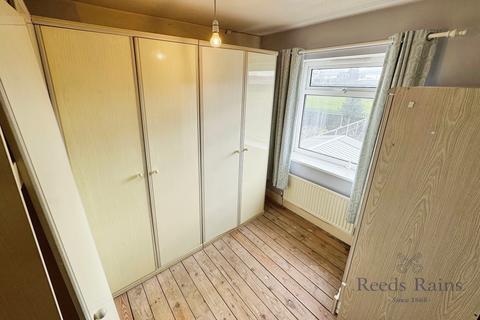 25 Abbots Road, Selby, YO8 8AS
