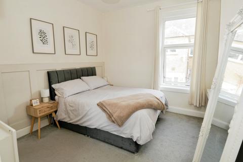 1 Robertvale Terrace, Dumfries, DG1 2QG