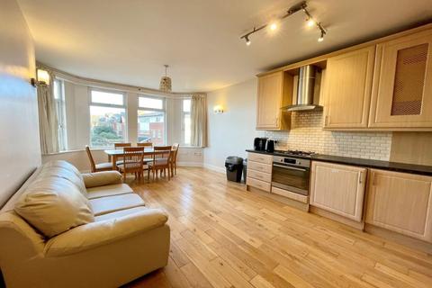 2 bedroom apartment to rent, SW16