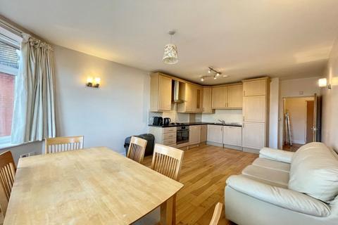 2 bedroom apartment to rent, SW16