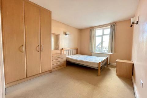 2 bedroom apartment to rent, SW16