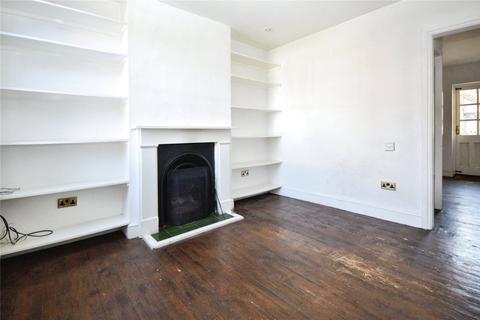 2 bedroom end of terrace house to rent, Grosvenor Road, Twickenham TW1