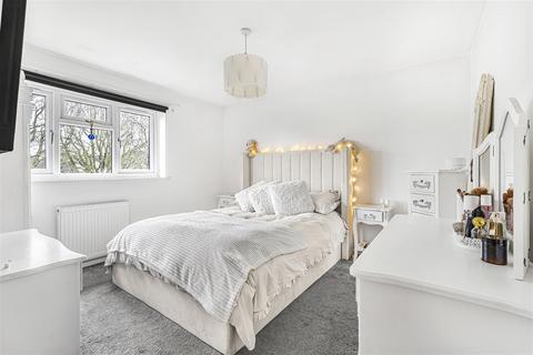 16 Fromont Close, Fulbourn, Cambridge, CB21 5HS