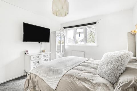16 Fromont Close, Fulbourn, Cambridge, CB21 5HS