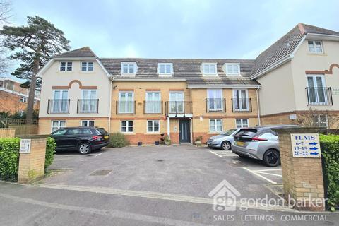 2 bedroom flat to rent, St. Johns Road, Bournemouth BH5