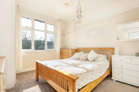 7 Ridge Road, Mitcham, CR4 2ET