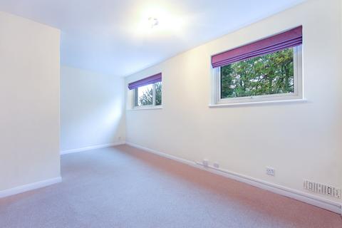 undefined, Lancaster Road, London SE25