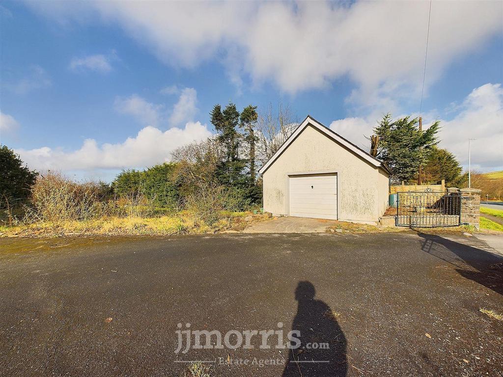 CAM03686 G0-PR0256-STILL002.jpg