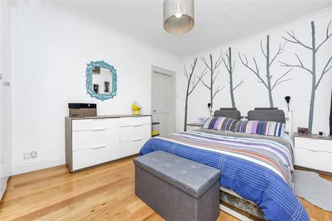 234 Burnt Ash Hill, London, SE12 0QD