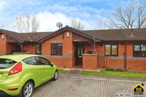 2 bedroom bungalow for sale, Tynedale Court, Kirk Sandall, Doncaster, DN3