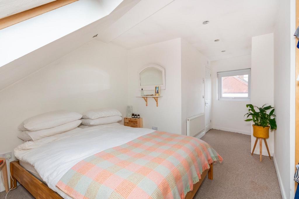 1 B7 R4 BR - Bedroom F.jpg