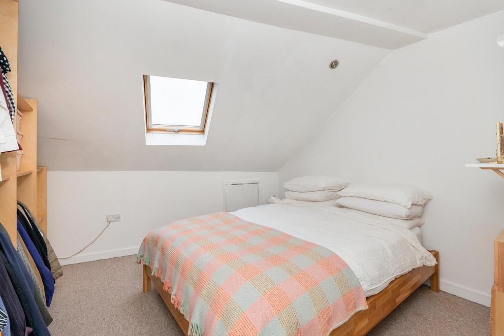 1 B7 R4 BR - Bedroom D.jpg