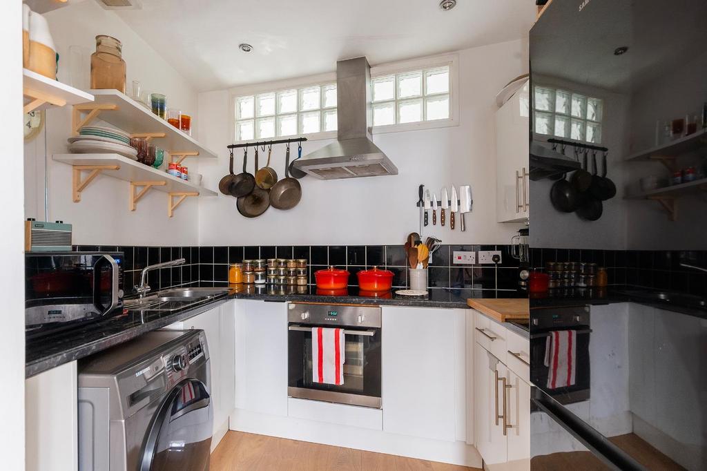 1 B7 R4 BR - Kitchen A.jpg