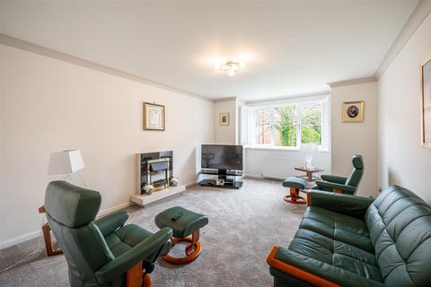 3 bedroom ground floor flat for sale, Hamilton Road, Motherwell