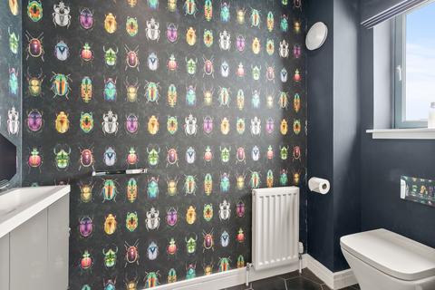 16 Drumgrew Quadrant, Kilsyth, Glasgow, G65 9DS
