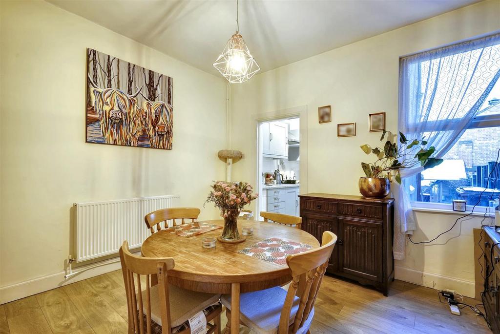 Dining/Sitting Room