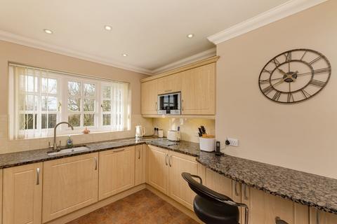4 bedroom detached bungalow for sale, Little Barn, Wrington, BS40 - beautifully presented single storey country home in popular village