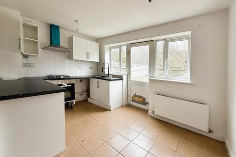 2 bedroom semi-detached house for sale, Lodge Court, Telford TF2