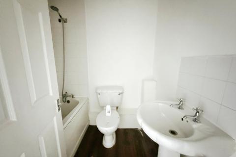 2 bedroom semi-detached house for sale, Lodge Court, Telford TF2