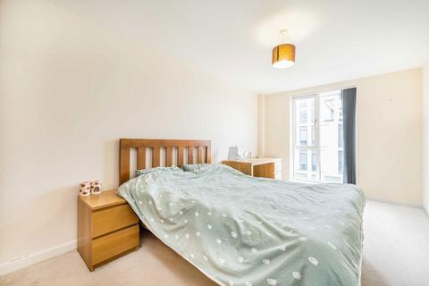 1 bedroom flat for sale, Eltringham Street, London SW18