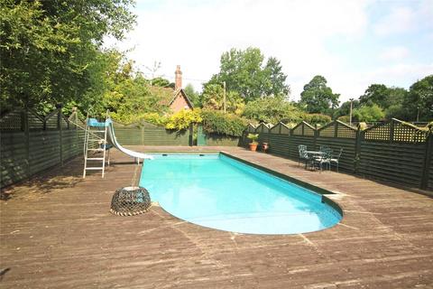 undefined, South Drive, Ossemsley, New Milton, Hampshire, BH25