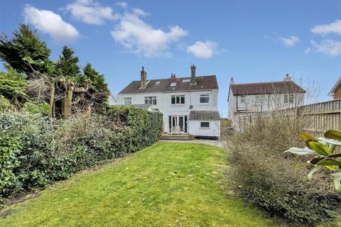 4 bedroom semi-detached house for sale, Barnston Road, Heswall