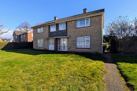 3 bedroom semi-detached house for sale, Gaitskell Way, Balderton, Newark