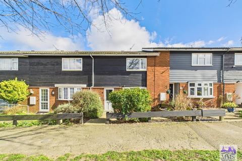 6 Vanquisher Walk, Gravesend, DA12 4LS