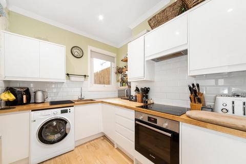 19a Collingtree Road, London, SE26 4QG