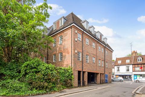 2 bedroom flat for sale, Wren House, 2b High Street, Hampton Wick, Kingston upon Thames KT1