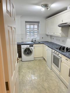 2 bedroom flat for sale, Wren House, 2b High Street, Hampton Wick, Kingston upon Thames KT1
